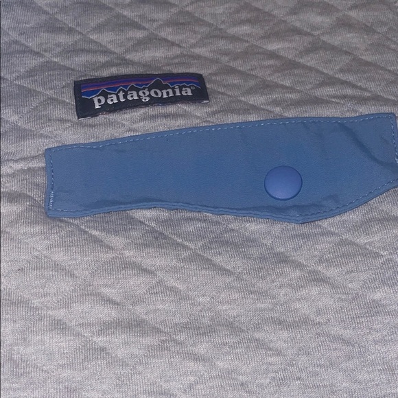 Patagonia Light Gray Quilted Pullover - Picture 2 of 4